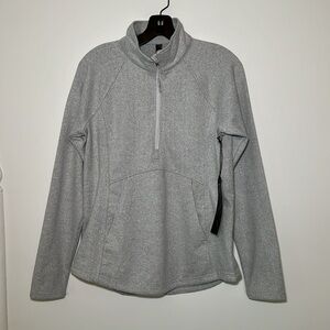 NWT Kyodan Activewear Top in Light Gray Herringbone Size M